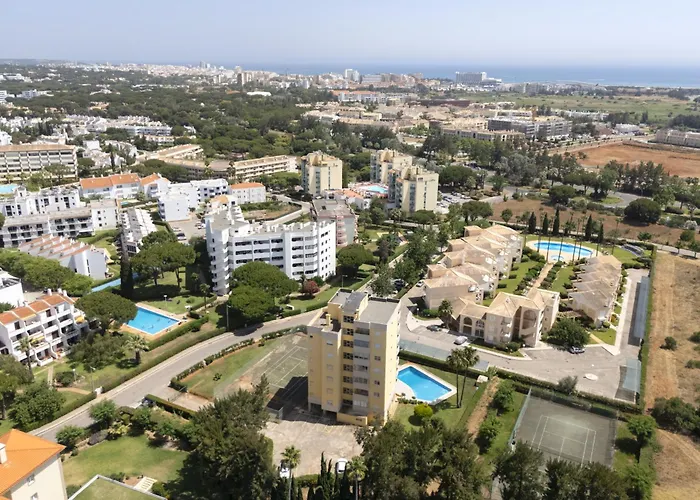 Alva - Cozy With Pool By Hd Apartment